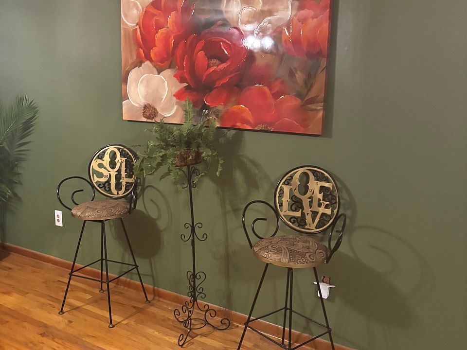 Luving room freshly painted