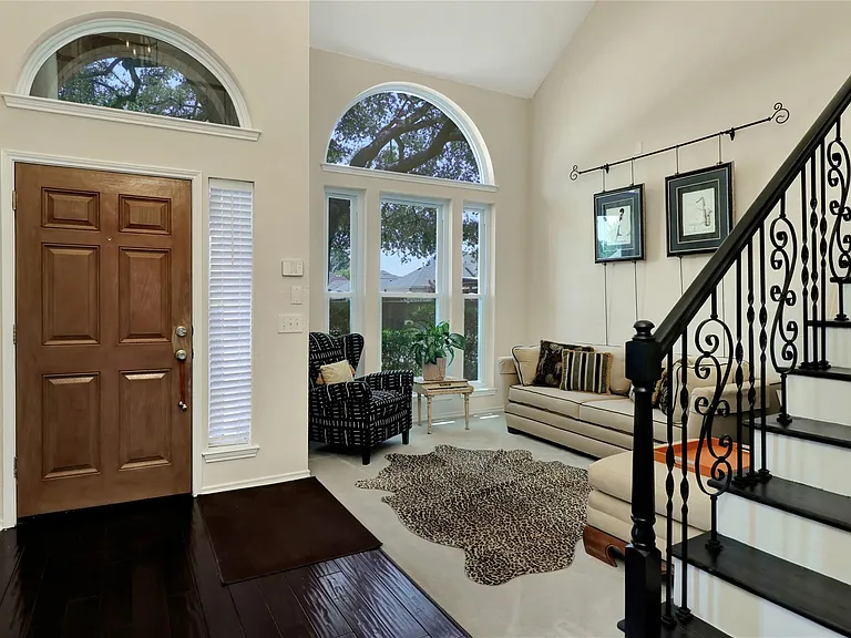 9816 Max Ln — Photo 13