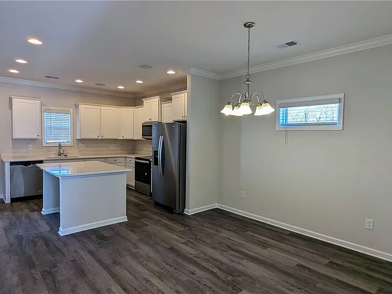 405 Sonoma Ct — Photo 5