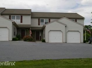339 Deerfield Dr, Mount Joy, PA 17552