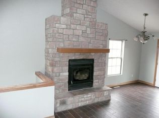 280 Springview Dr, Highlandville, MO 65669