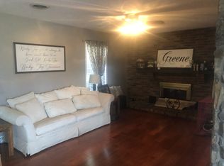 1469 Dover Rd, Morristown, TN 37813