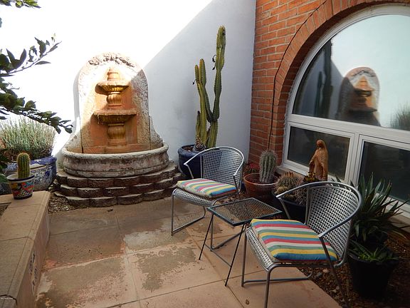 4th image of 378 W Paseo Solana