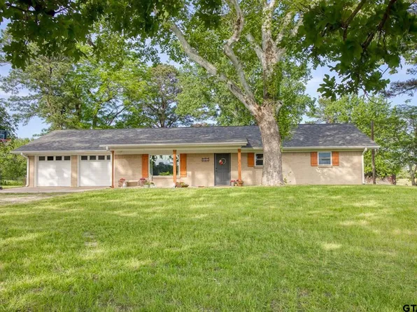 8923 Fm 322, Palestine, TX 75801