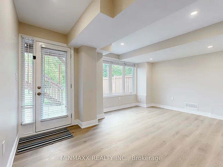 465 Thornborrow Ct — Photo 5
