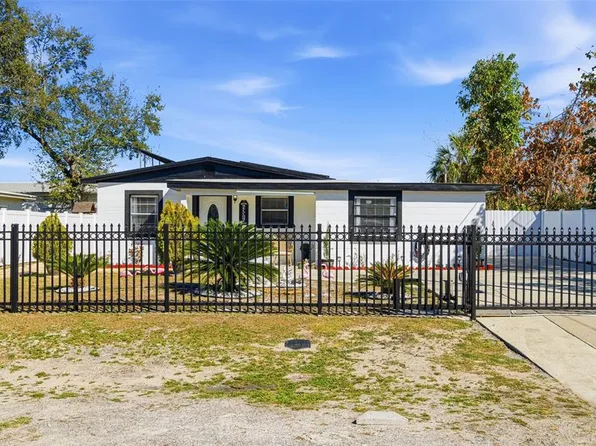 8907 N Tampa St, Tampa, FL 33604
