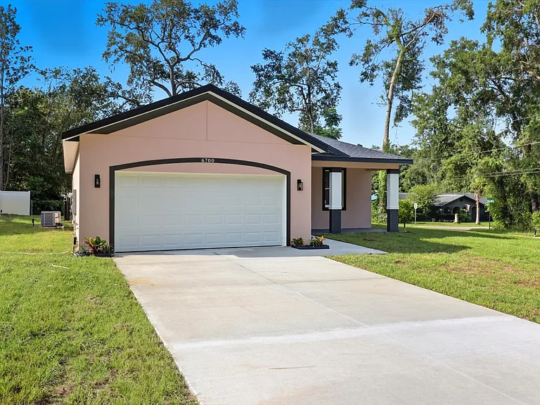 6700 E Crimson Ln — Photo 3
