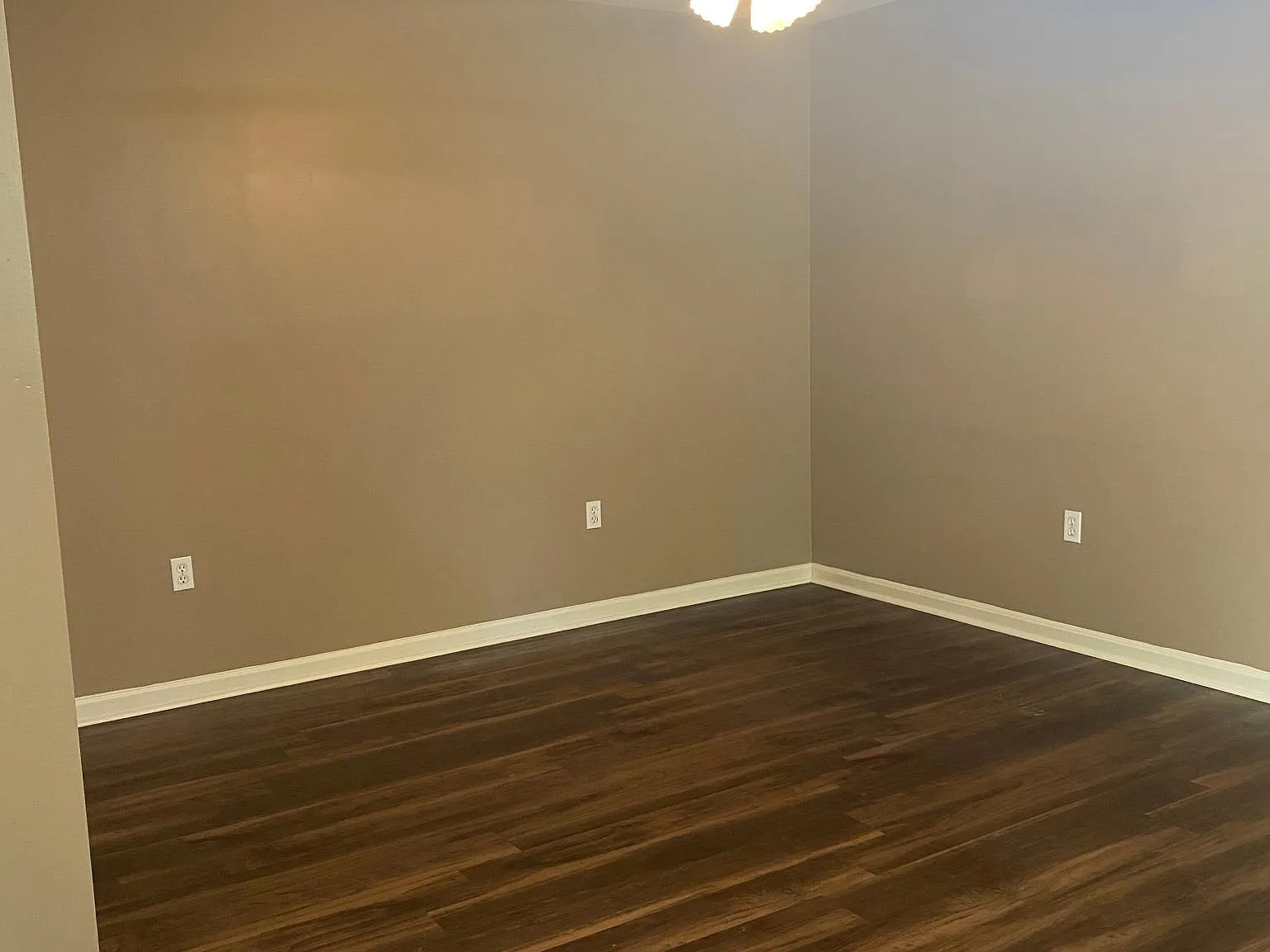 4 bed, 1300 sqft, $1,550 — Photo 4