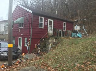 1711 Allegheny St, Follansbee, WV 26037