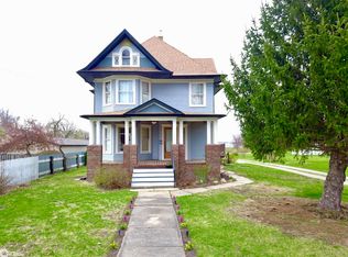 426 East St, Grinnell, IA 50112