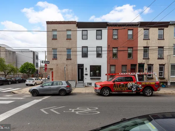 2180 E Cumberland St, Philadelphia, PA 19125