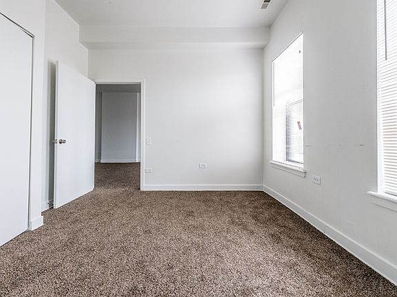 3rd image of 9001 S Commercial Ave #5824