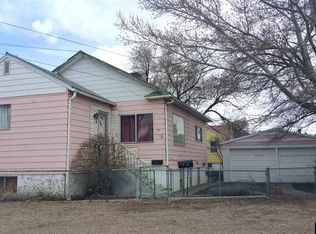 30 Broadway St, Rock Springs, WY 82901
