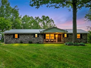 12100 Hoover Ave NW, Uniontown, OH 44685