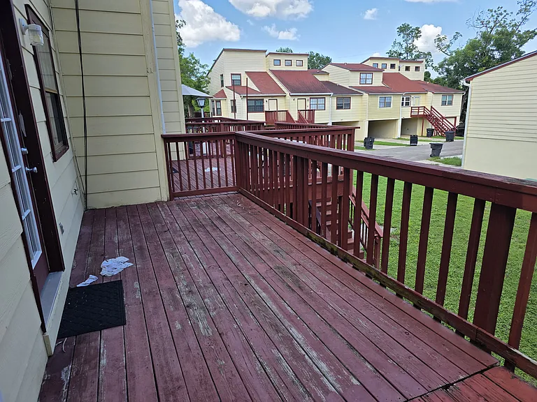 1331 Warrior Way — Photo 4