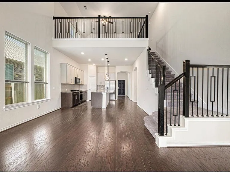 7315 Buckthorn Hollow Trl — Photo 15