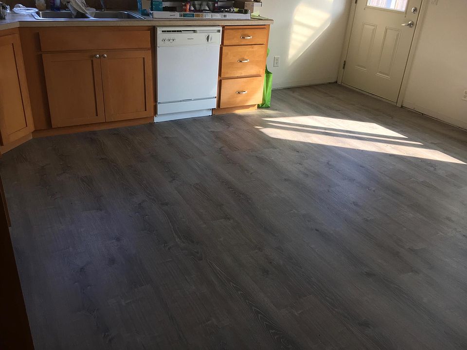 2nd image of 1066 Fuji Ln