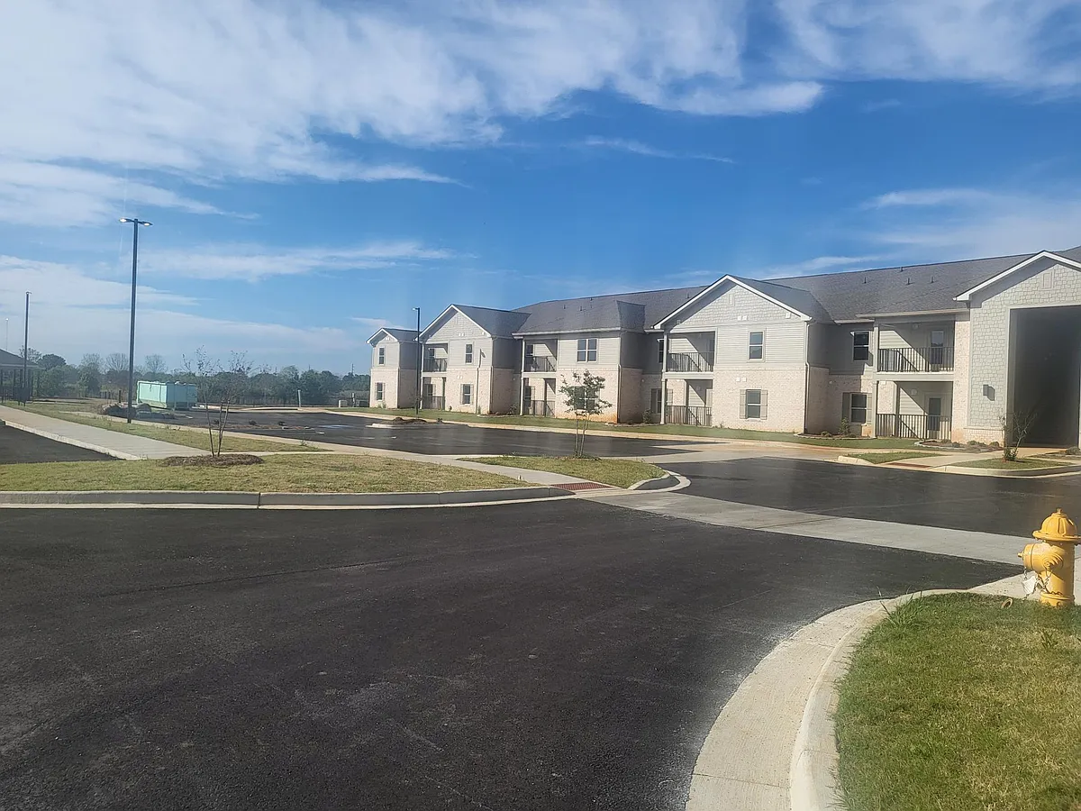 Building Photo - 8535 Halcyon Pointe Dr