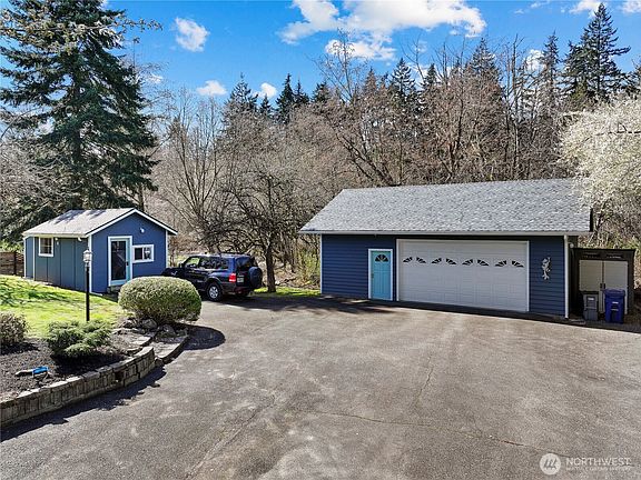 3rd image of 23022 7th Avenue SE