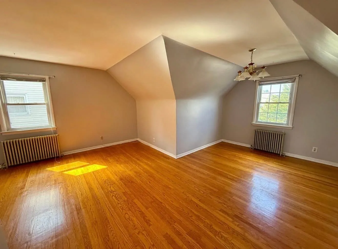 2 bed, $2,400 — Photo 2