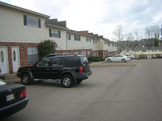 1st image of 1802 Jackson Ave W APT 56