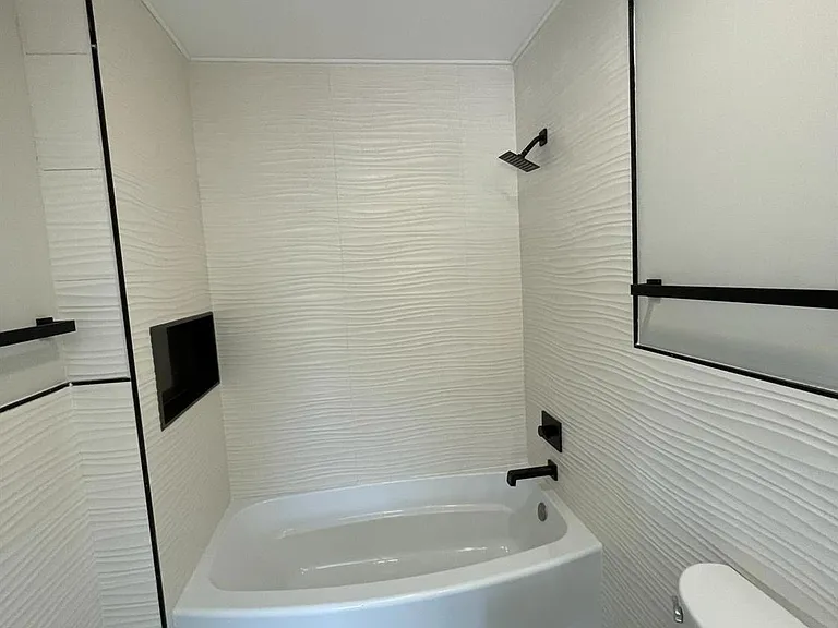 42 Ashford Dr — Photo 10