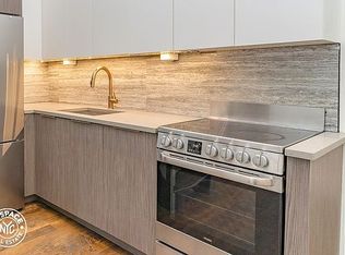 164 Erasmus St #2A, Brooklyn, NY 11226