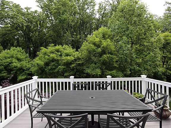 4th image of 2131 Royal Lodge Dr