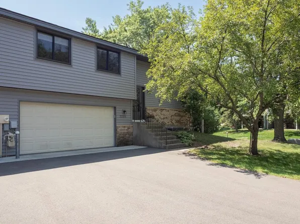 7201 Pontiac Cir, Chanhassen, MN 55317