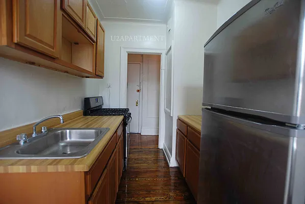 Rented by U2Apartment LLC | media 33