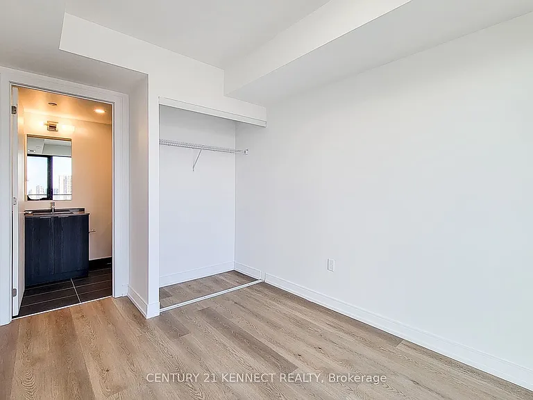 1 Jarvis St #1121 — Photo 35