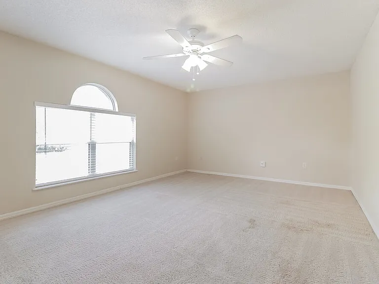 12466 Woodbury Cove Dr — Photo 4