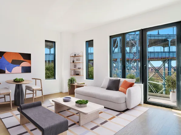 2395 Palisade Avenue image 1 of 10