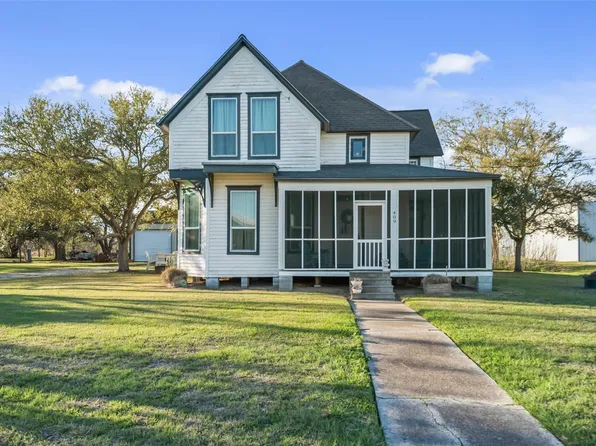 409 Lewis St, Matagorda, TX 77457