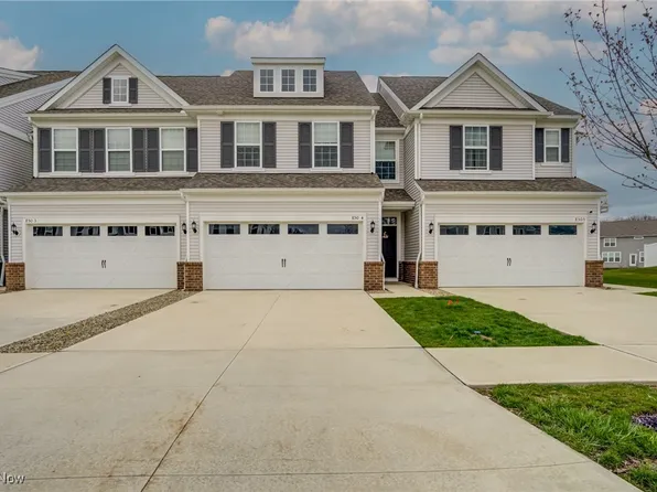 850-4 Dipper Ln, Aurora, OH 44202