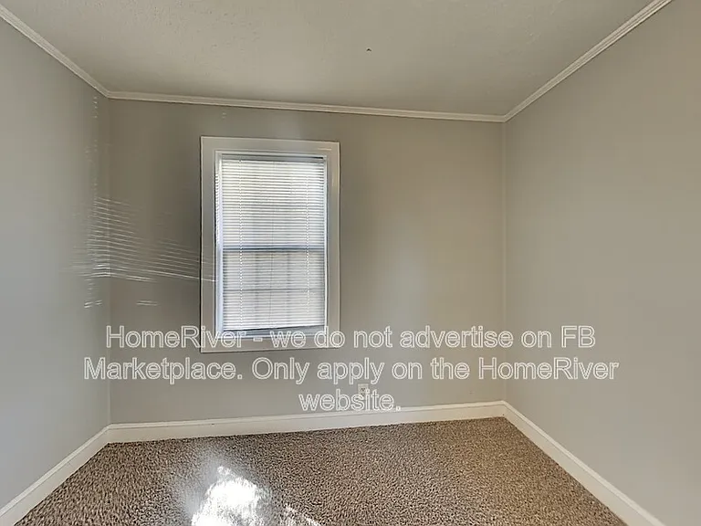 515 Burlington Ave #A — Photo 5