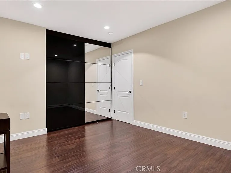 10855 Oro Vista Ave — Photo 19