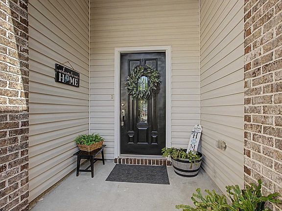 2nd image of 4255 Cool Emerald Dr