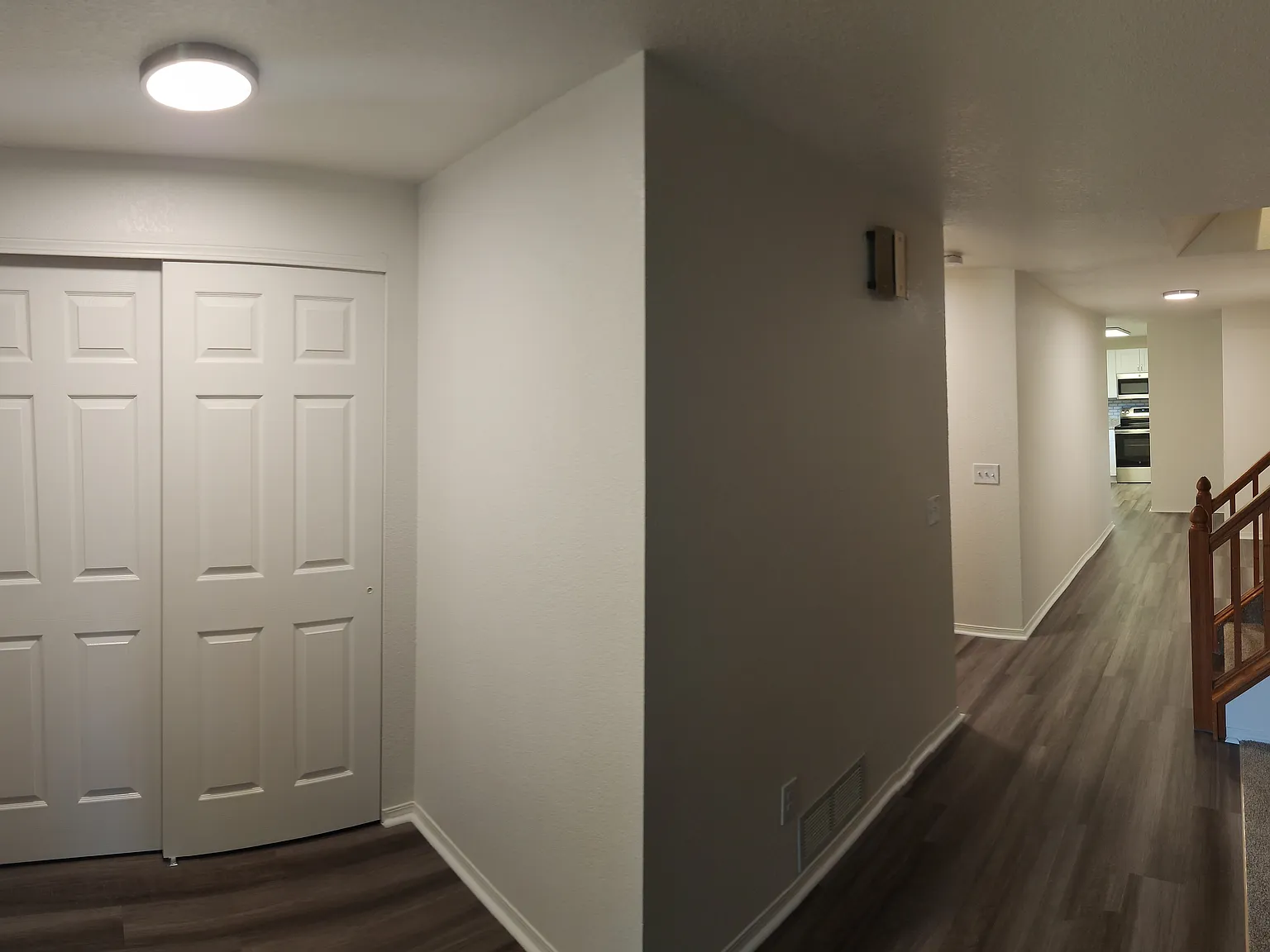 4 bed, 2.5 bath, 1944 sqft, $2,900 — Photo 3