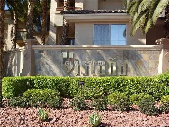 7135 S Durango Dr #202