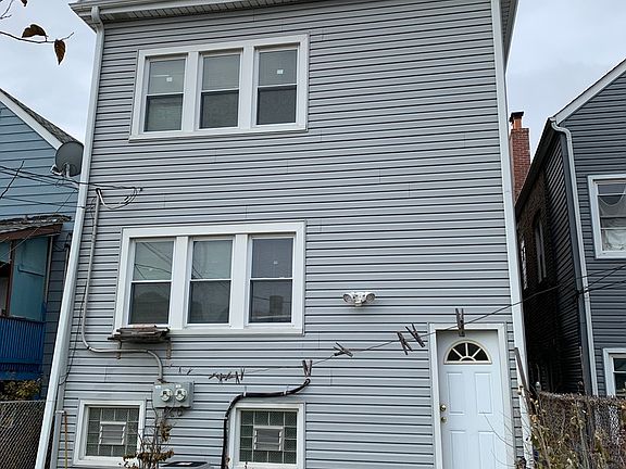 2nd image of 3013 S Christiana Ave