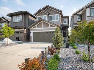 20023 26th Ave NW, Edmonton, AB T6M 1K3