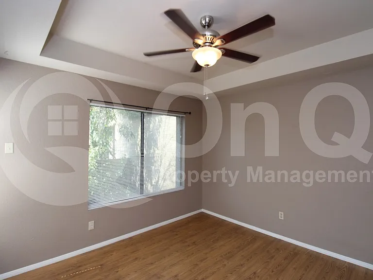 4201 N 20th St #227 — Photo 6