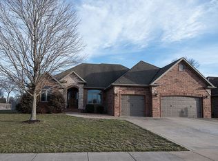 3544 W Blakey St, Springfield, MO 65810