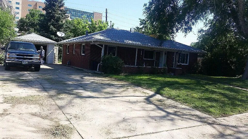 13285 E 13th Ave