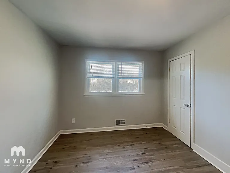 6345 Oakview Ln — Photo 11