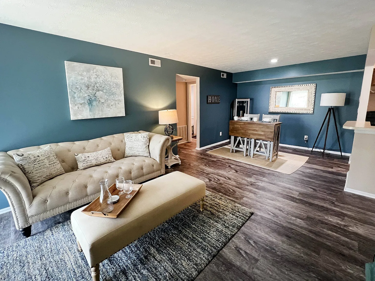 Steeplechase Apartments — Photo 2