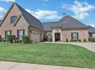 10092 Saint Bernard Dr, Shreveport, LA 71106