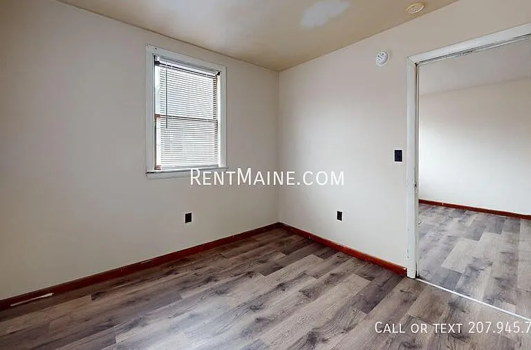 47 Sanford St #5 — Photo 7