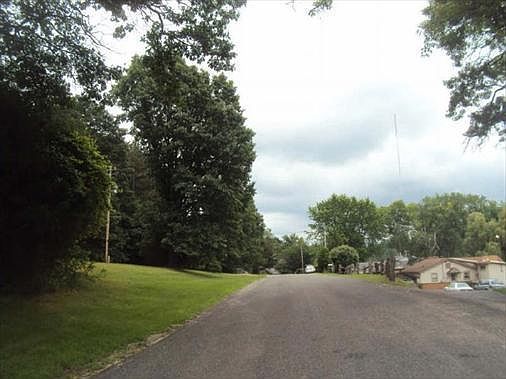 5th image of 12480 Oakwood Shores St
